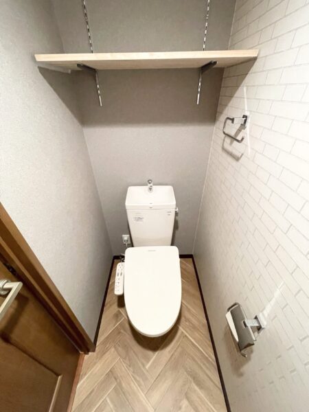 温水洗浄便座付きトイレ 温水洗浄便座付きトイレ