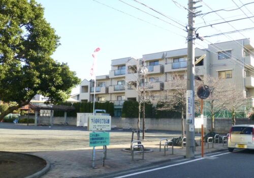 ＼ゆったり広い水まわり／＼宅配ボックスあり／2LDKファミリータイプ【リノベ賃貸  No.mg00276】