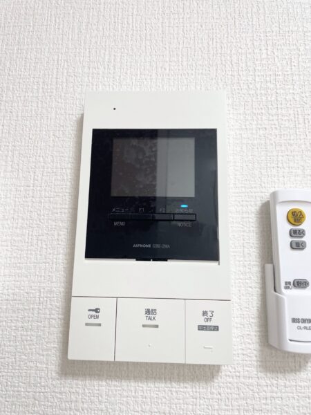 モニター付きインターホン モニター付きインターホン