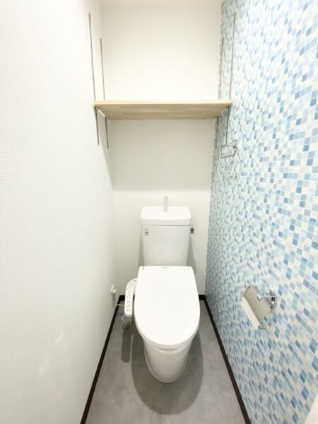 【新品未使用】温水洗浄便座付きトイレ