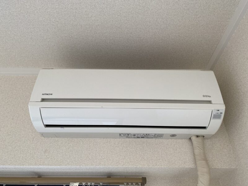 主寝室にエアコン付き 主寝室にエアコン付き