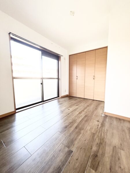 【クリーニング前】 (子供部屋) 【クリーニング前】 (子供部屋)