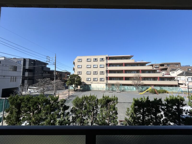 西側の眺望 西側の眺望