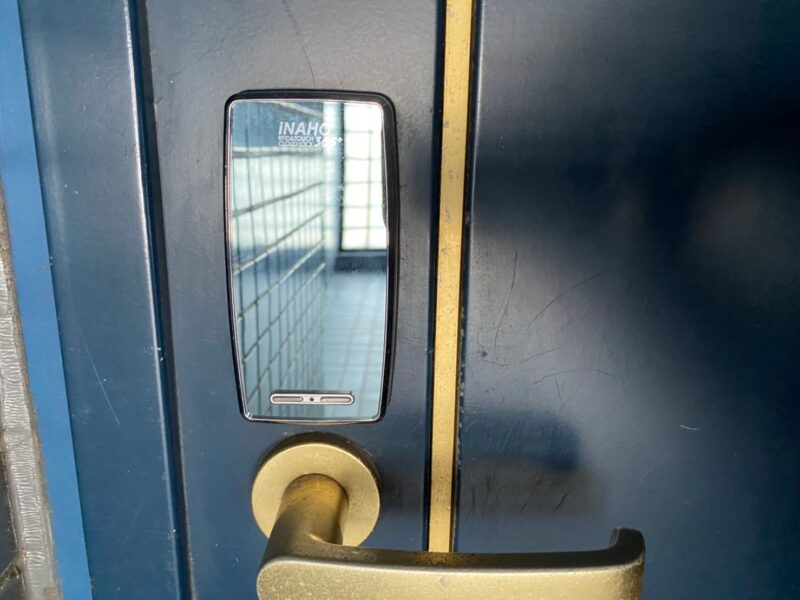 電子ロック (玄関) 電子ロック (玄関)